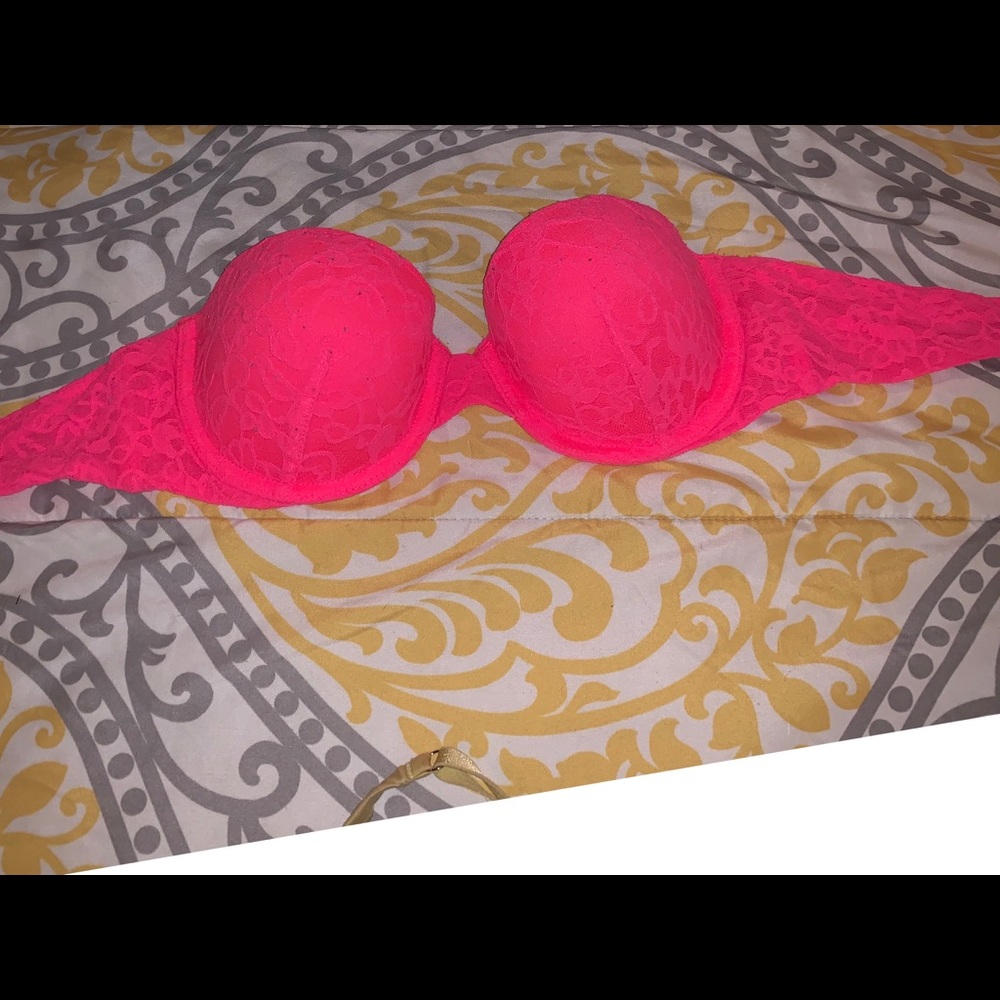 Strapless VS bra
